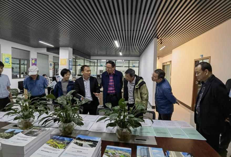 苏州市质量协会、苏州市认证学会、苏州市标准化协会、苏州市计量测试学会到广西标准化协会座谈交流标准化工作经验图片2.png